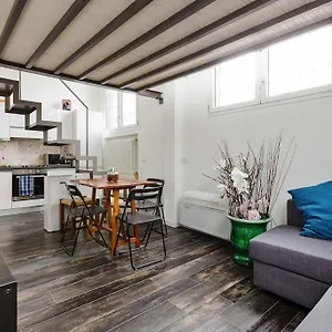 Navigli Luxury Loft - In Milan